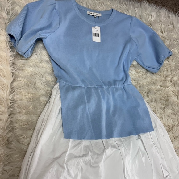 English Factory puff-sleeve Dress - Picture 2 of 9